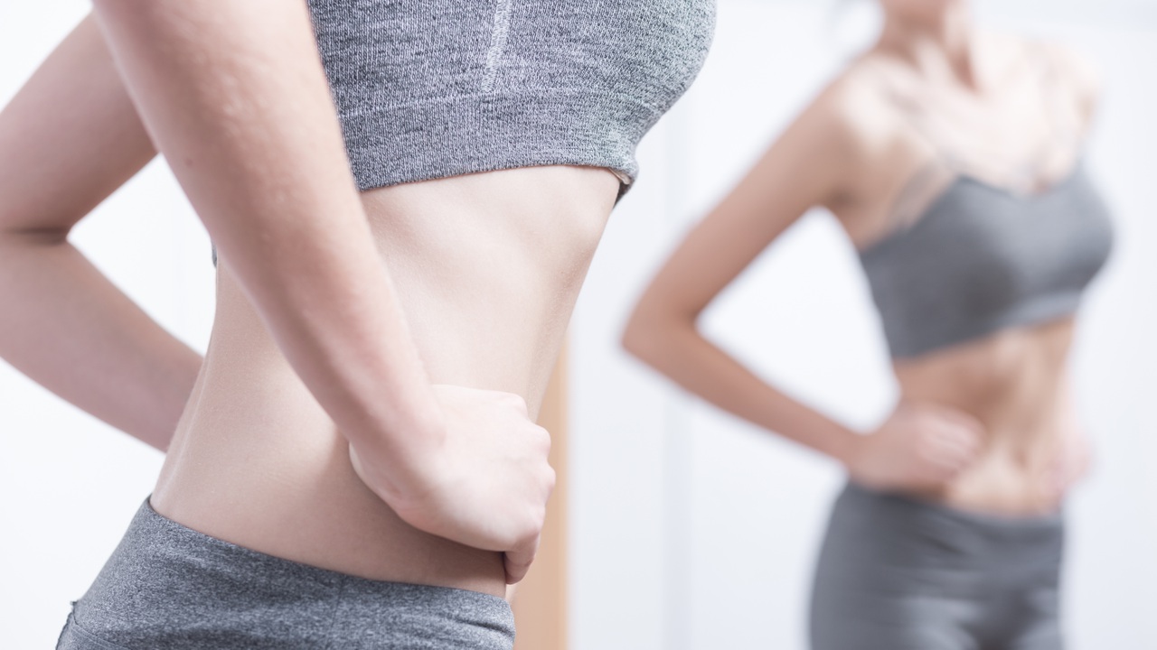 Anorexia: the weight reduction fixation